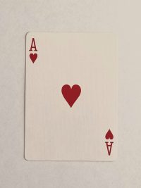 Artículo de Prueba, Carta As de Corazones