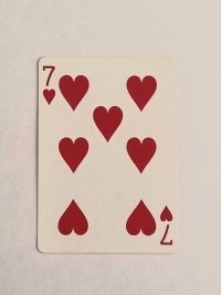 Artículo de Prueba, Carta Siete de Corazones