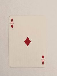 Artículo de Prueba, Carta As de Diamantes