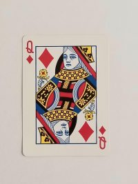 Artículo de Prueba, Carta Reina de Diamantes